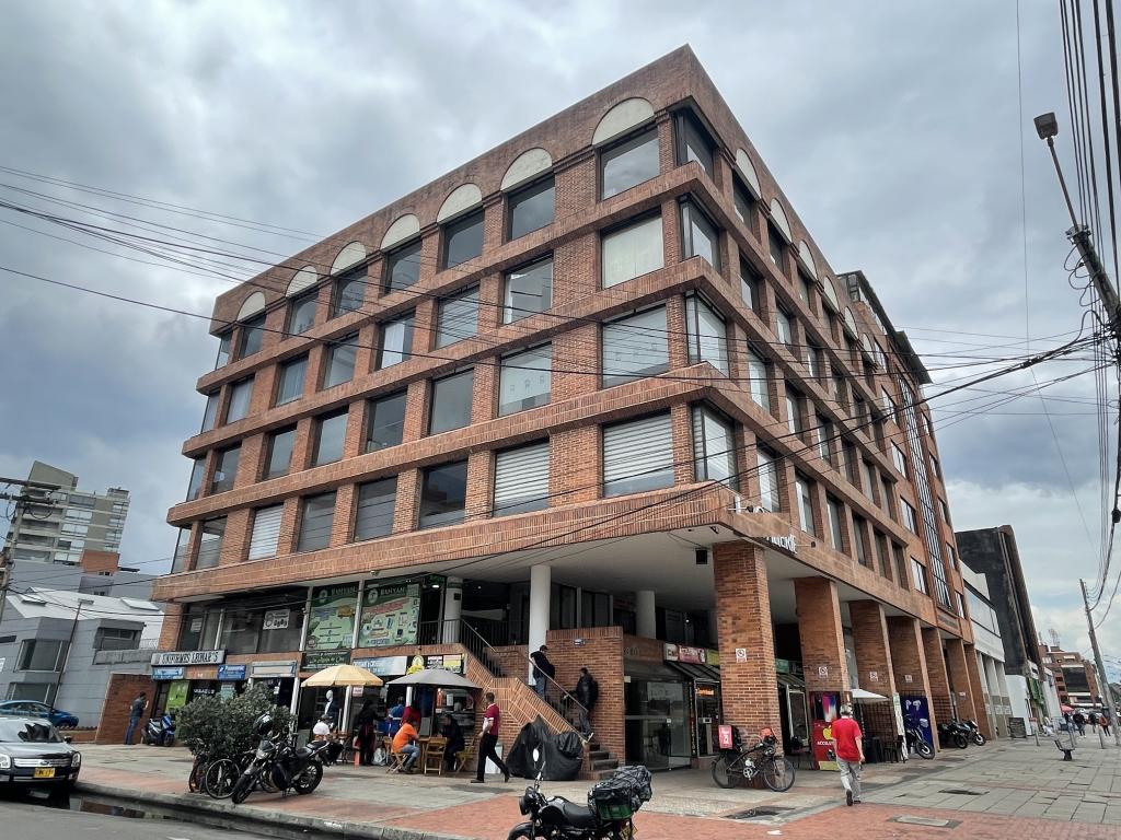 Oficina en venta en Unicentro, Bogotá, 14 m² · foto 5 de 5