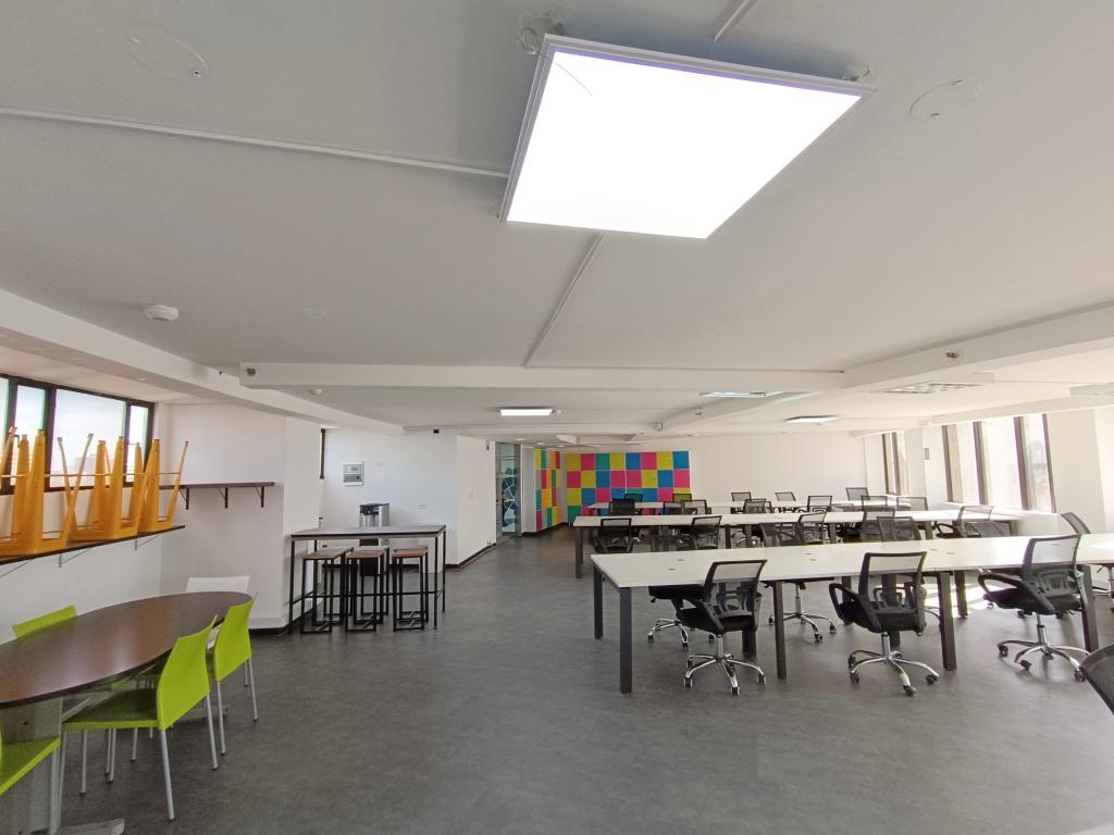 Oficina en arriendo en Quinta Camacho, Bogotá, 180 m² · foto 6 de 11