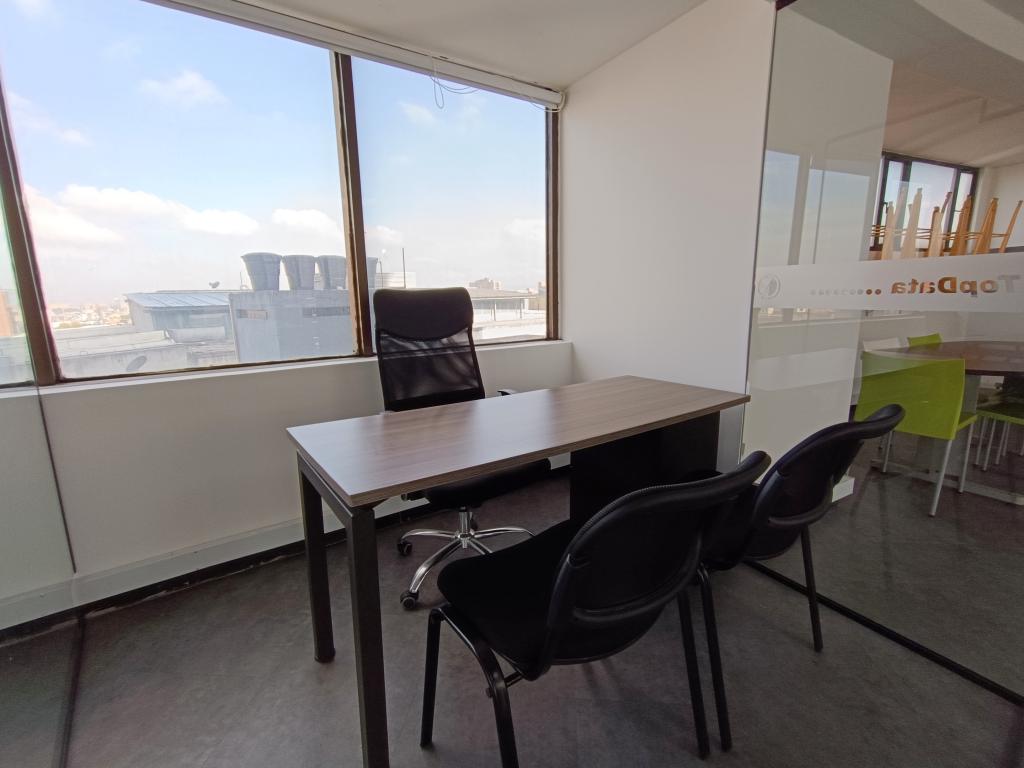 Oficina en arriendo en Quinta Camacho, Bogotá, 180 m² · foto 10 de 11