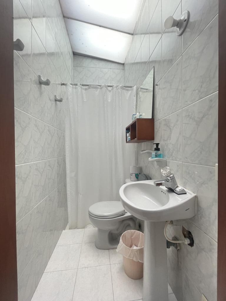 Casa de 3 alcobas en venta en Pontevedra, Bogotá, 183 m² · foto 10 de 17