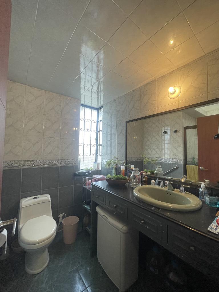 Casa de 3 alcobas en venta en Pontevedra, Bogotá, 183 m² · foto 16 de 17