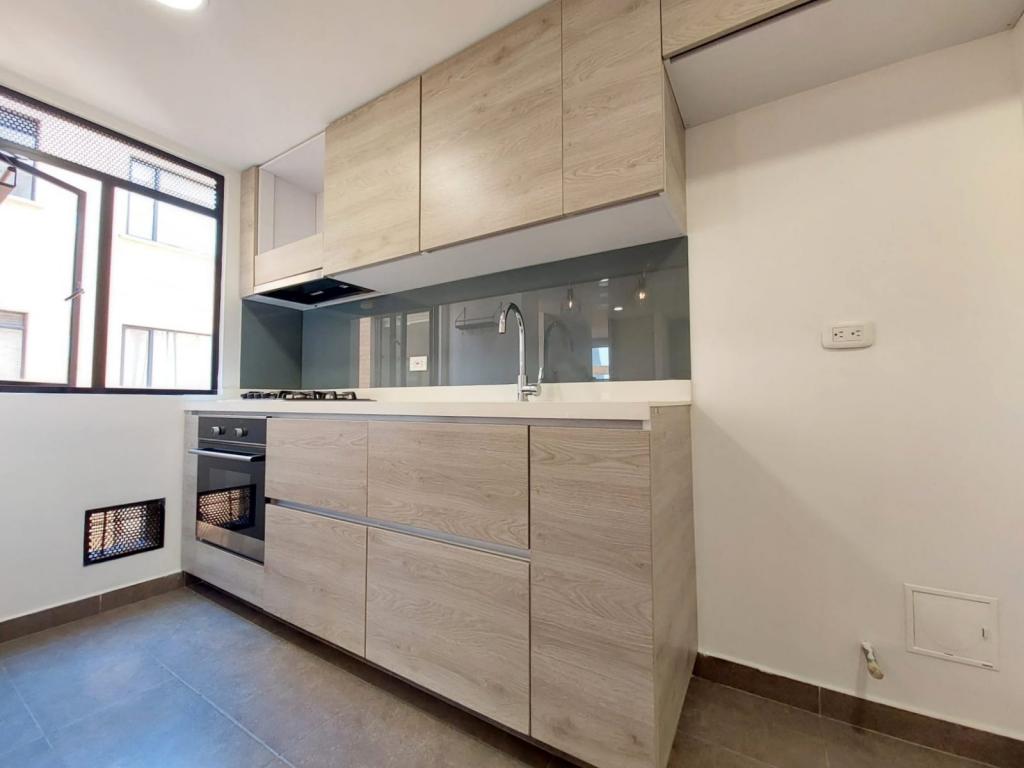Apartamento en arriendo en La Soledad, Bogotá · foto 3 de 12