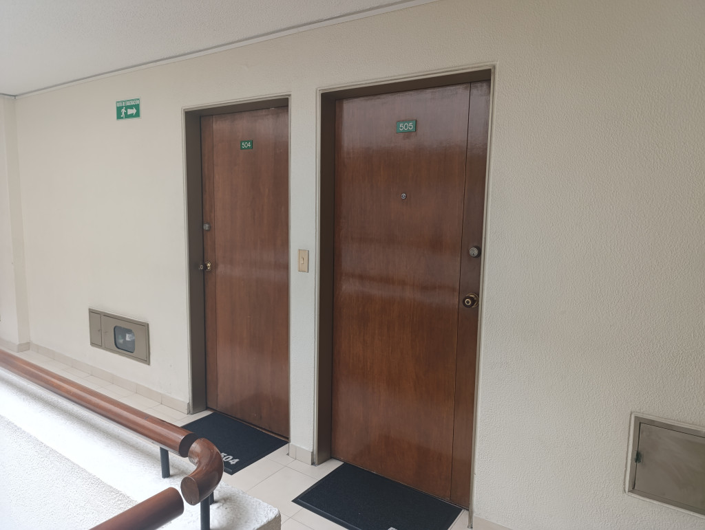 Oficina en venta en Chapinero Norte, Bogotá, 34 m² · foto 3 de 14