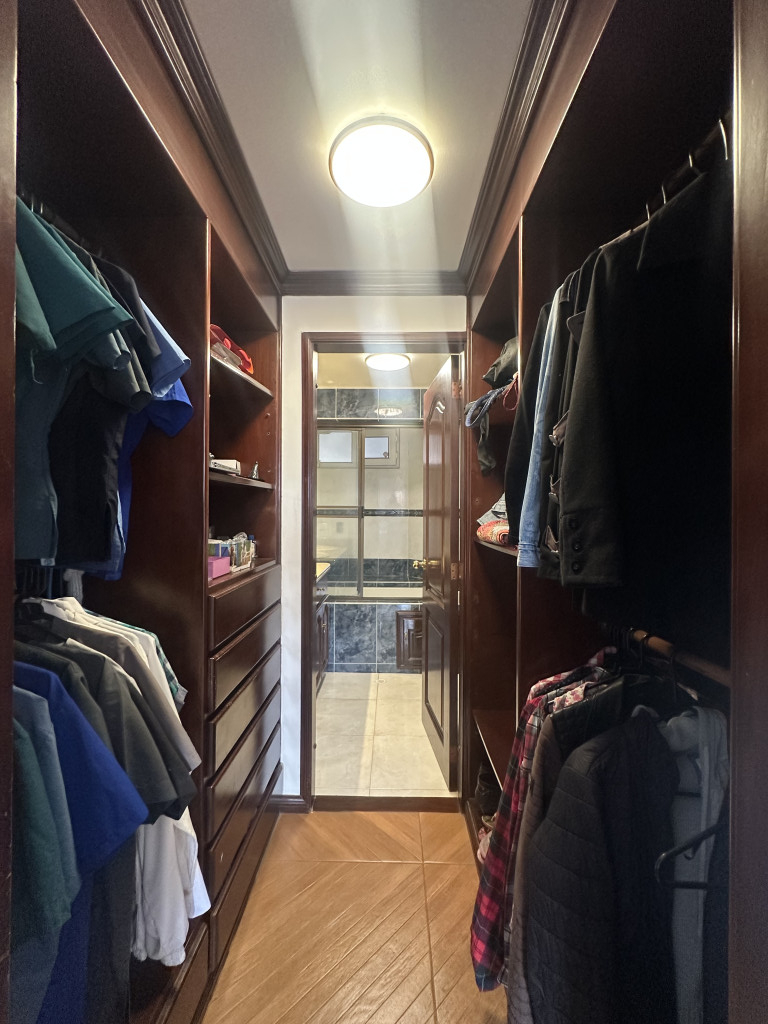 Apartamento de 2 alcobas en venta en Santa Paula, Bogotá, 144 m² · foto 16 de 19