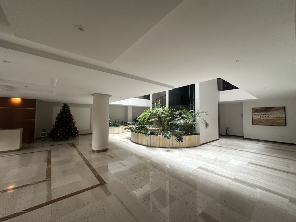 Apartamento de 2 alcobas en venta en Santa Paula, Bogotá, 144 m² · foto 18 de 19