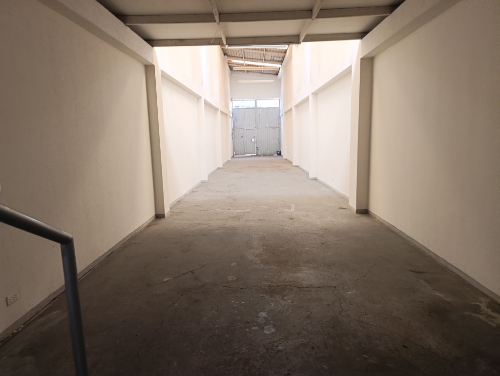 Bodega en venta en Puente Aranda, Bogotá, 150 m² · foto 4 de 13