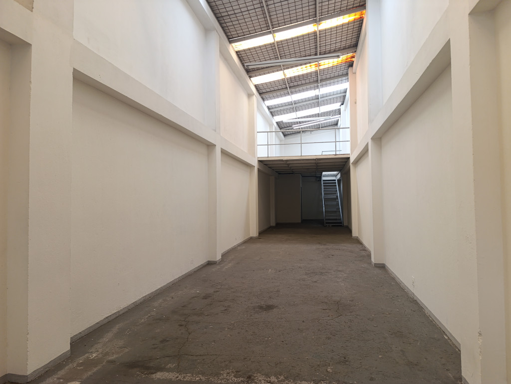 Bodega en venta en Puente Aranda, Bogotá, 150 m² · foto 6 de 13