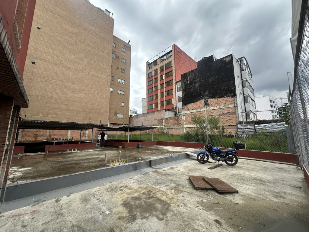 Lote en venta en Antiguo Country, Bogotá · foto 3 de 6