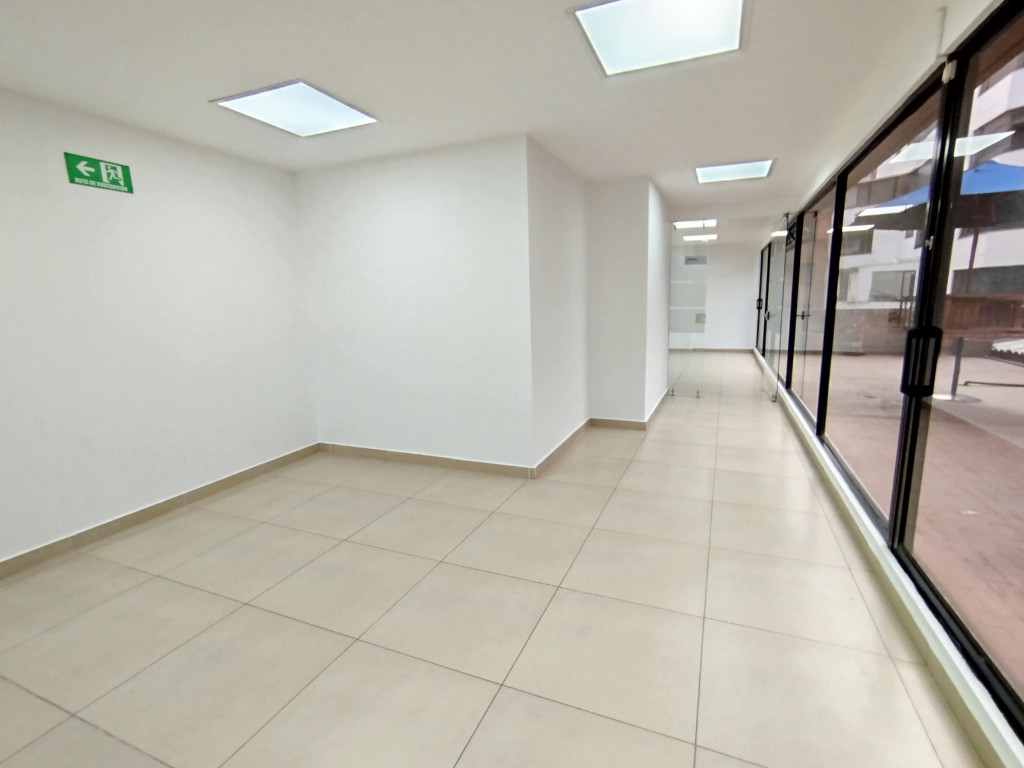 Oficina en arriendo en La Carolina, Bogotá, 174 m² · foto 10 de 16