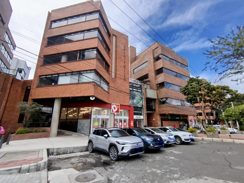 Oficina en arriendo en La Carolina, Bogotá, 174 m² · foto 16 de 16