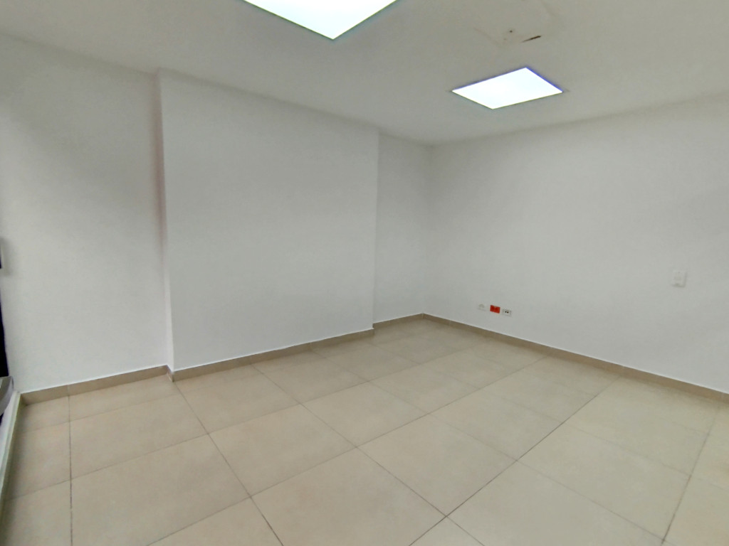 Oficina en arriendo en La Carolina, Bogotá, 174 m² · foto 9 de 16
