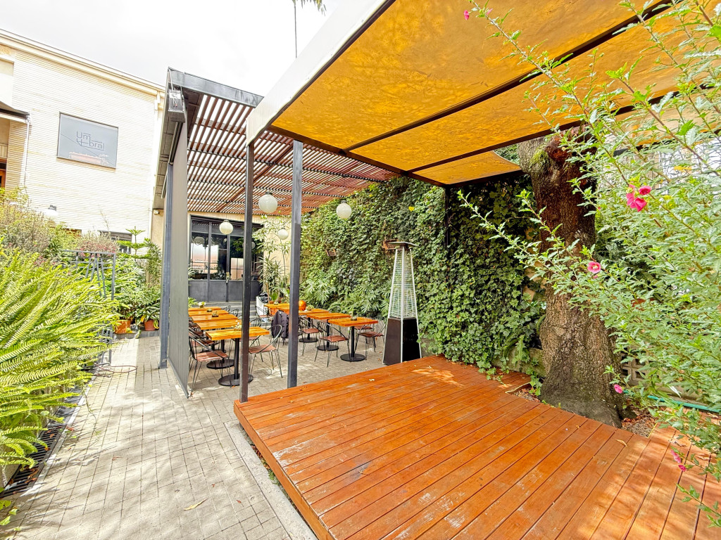 Casa de 3 alcobas en venta en San Felipe, Bogotá, 420 m² · foto 2 de 17