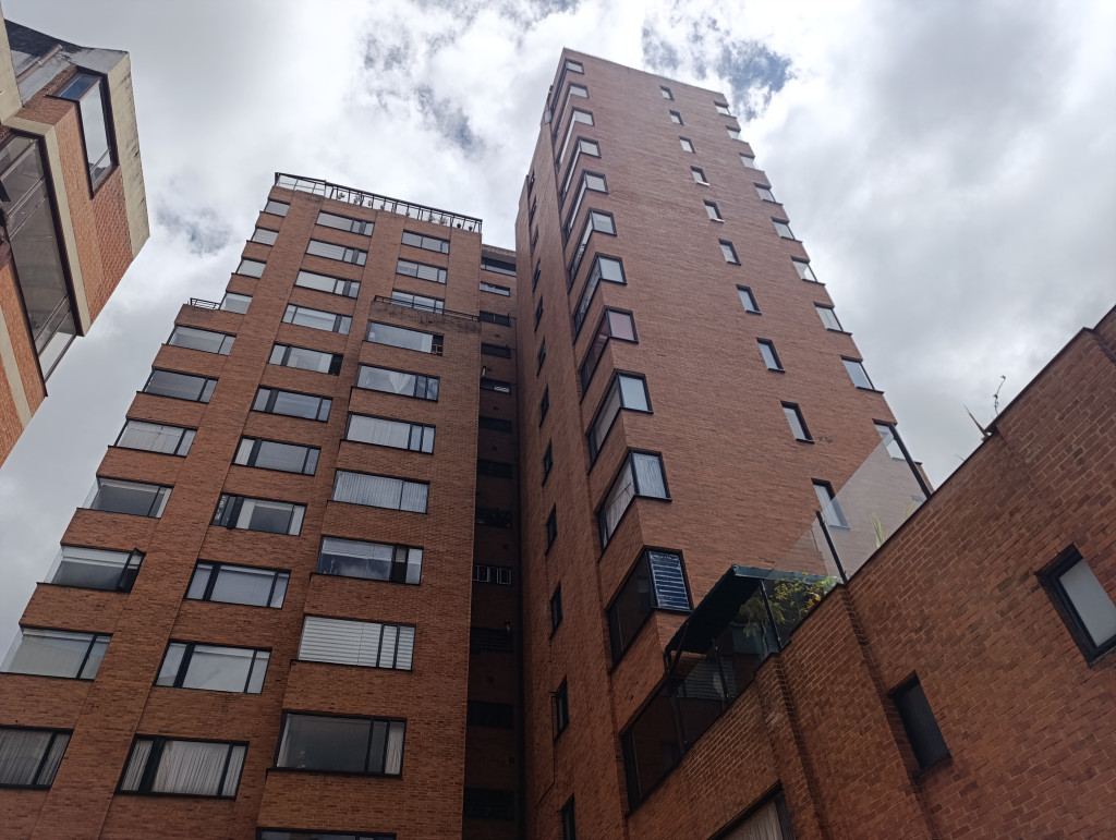 {{ ucwords(strtolower($similar['type'])) }}