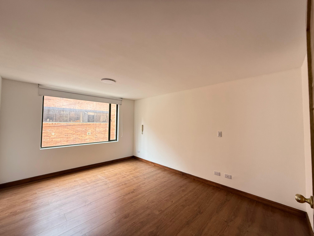 Apartamento de 3 alcobas en venta en Chico Norte Iii, Bogotá, 144 m² · foto 12 de 17