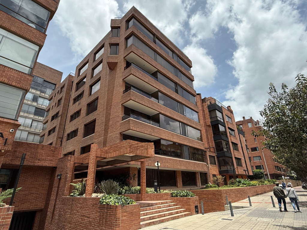 Apartamento de 3 alcobas en venta en Chico Norte Iii, Bogotá, 144 m² · foto 17 de 17