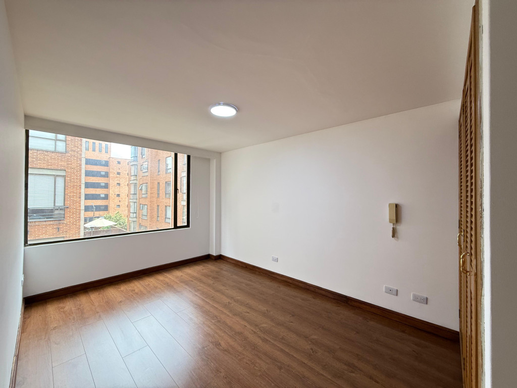 Apartamento de 3 alcobas en venta en Chico Norte Iii, Bogotá, 144 m² · foto 7 de 17