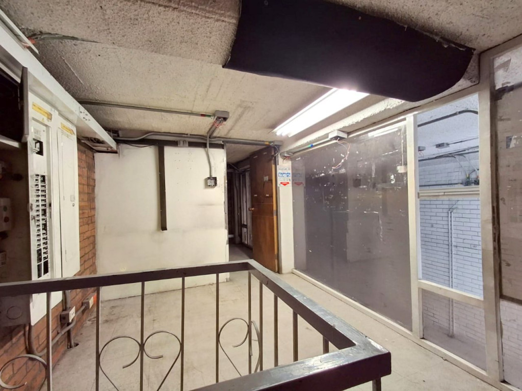 Bodega en arriendo en Villa Gladys, Bogotá, 423 m² · foto 5 de 8