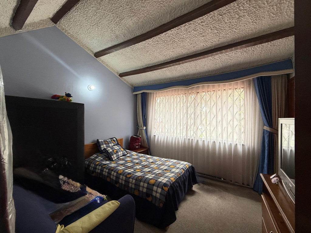 Casa en venta en Villa Magdala, Bogotá · foto 9 de 18