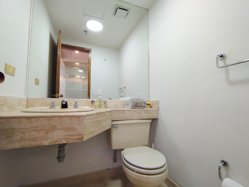 Oficina en arriendo en Chico Norte Ii, Bogotá, 64 m² · foto 6 de 7