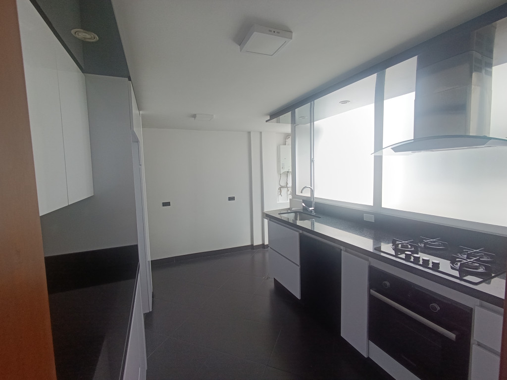 Apartamento en venta en La Soledad, Bogotá · foto 7 de 17
