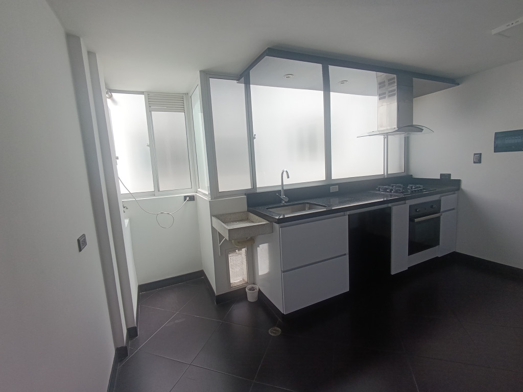 Apartamento en venta en La Soledad, Bogotá · foto 8 de 17