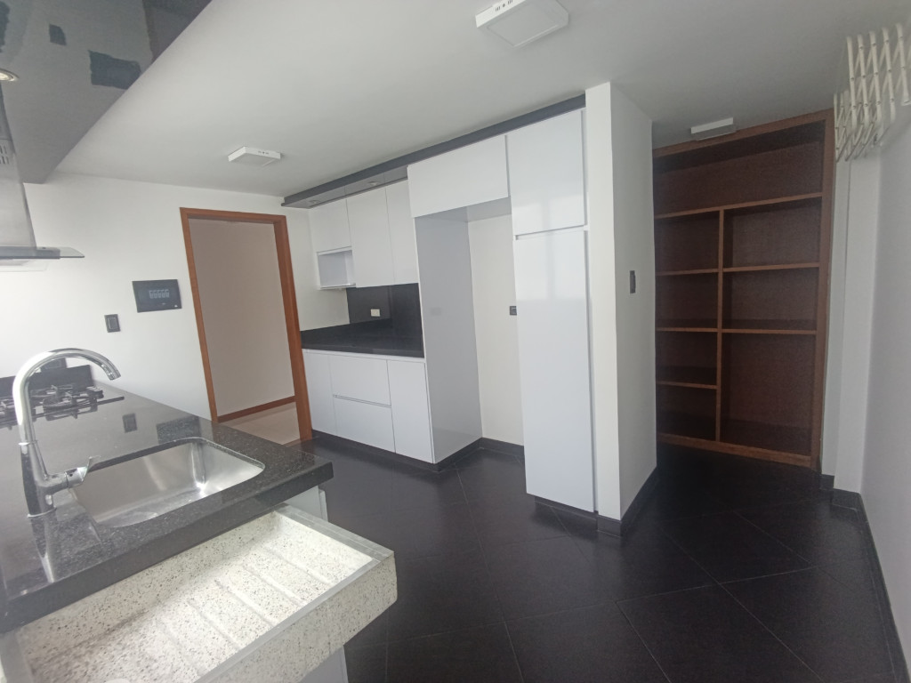 Apartamento en venta en La Soledad, Bogotá · foto 9 de 17