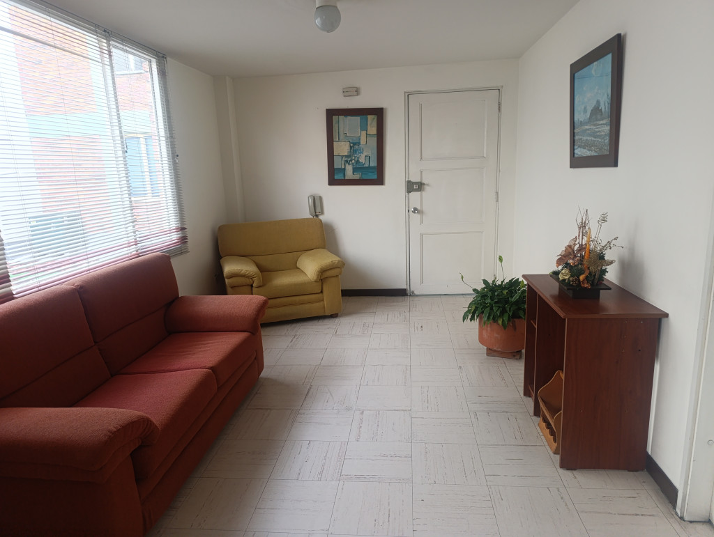 Consultorio en venta en Chapinero Central, Bogotá, 19 m² · foto 3 de 10