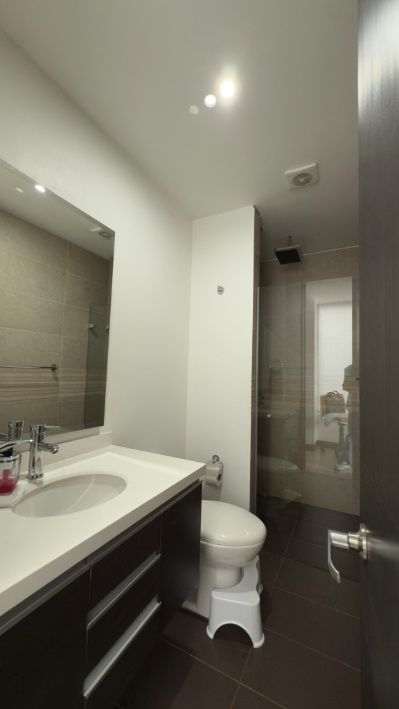 Apartamento en venta en Cedritos, Bogotá · foto 8 de 15