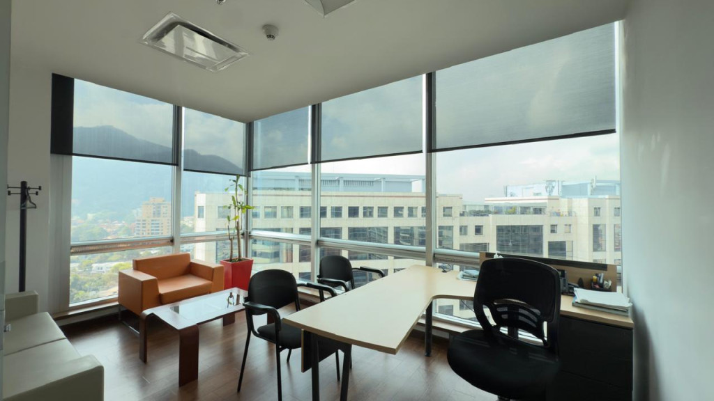 Oficina en venta en Santa Barbara, Bogotá, 316 m² · foto 4 de 17