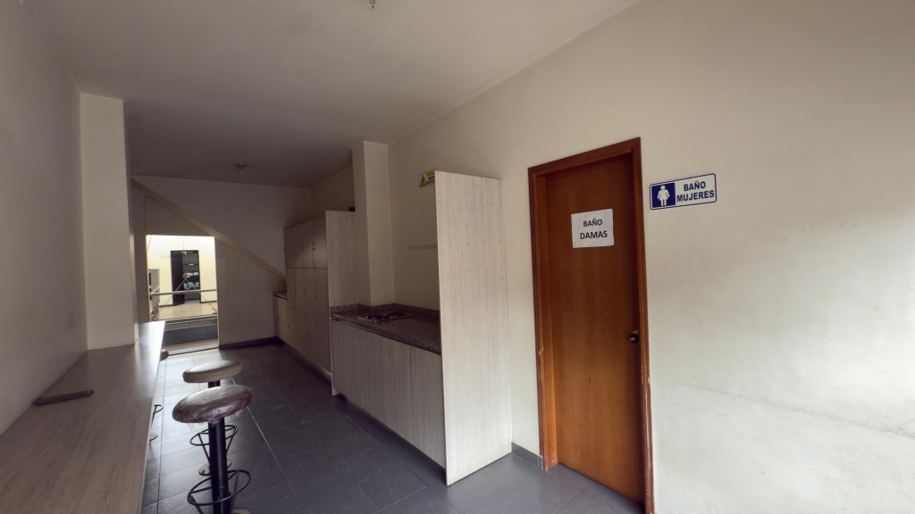 Bodega en venta en San Fernando, Bogotá, 253 m² · foto 12 de 18