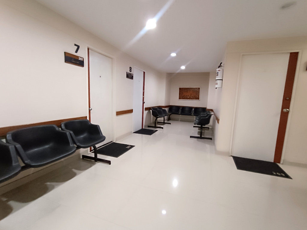 Consultorio en arriendo en Santa Barbara, Bogotá, 20 m² · foto 9 de 10