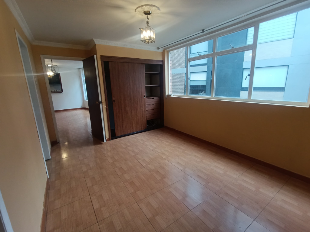 Apartamento en venta en San Luis, Bogotá · foto 9 de 18
