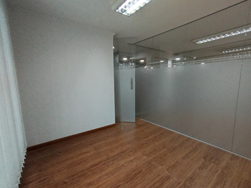 Oficina en arriendo en Chico Norte, Bogotá, 125 m² · foto 11 de 20