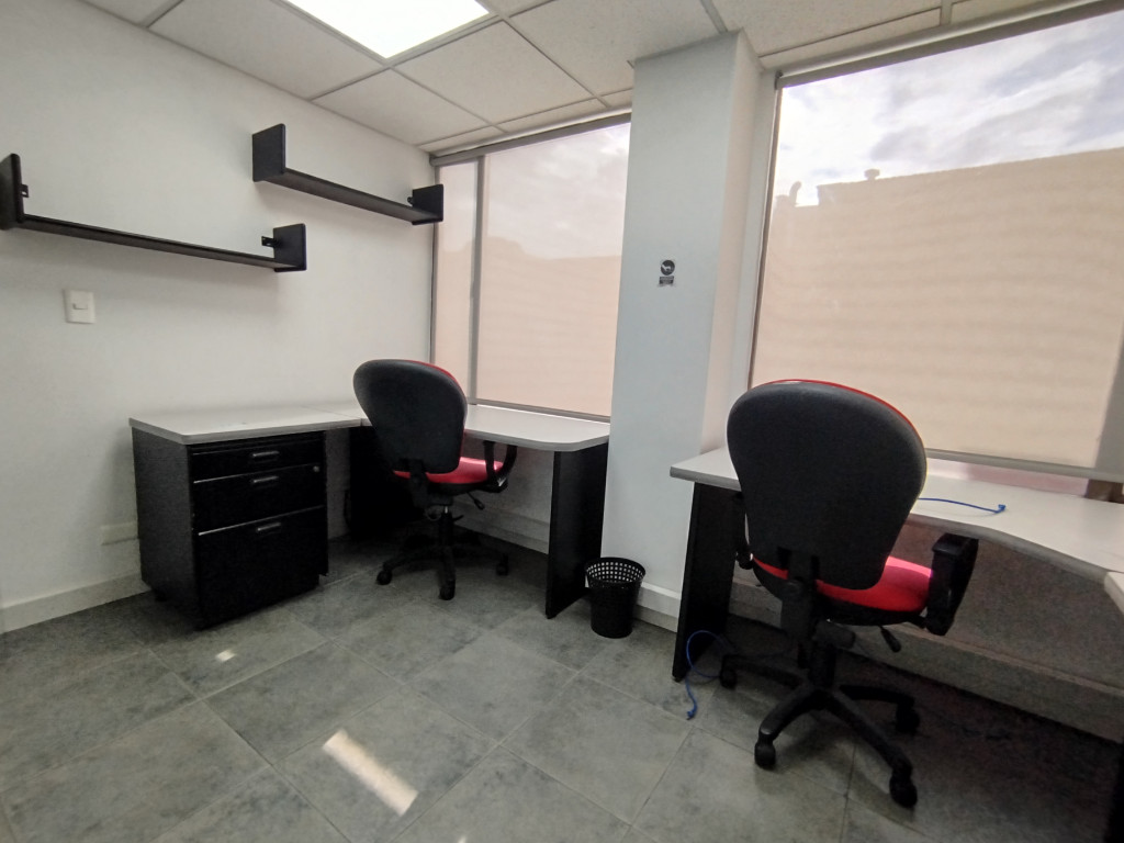 Oficina en arriendo en Chico Norte, Bogotá, 120 m² · foto 9 de 15