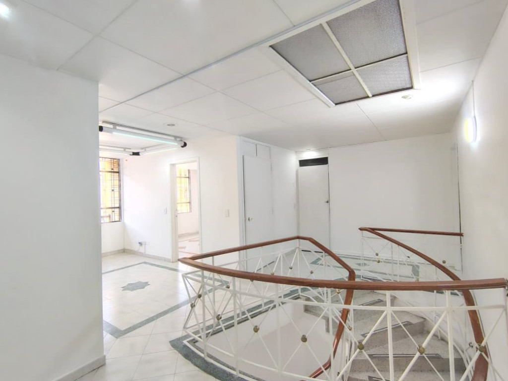 Local en arriendo en Galerías, Bogotá, 220 m² · foto 2 de 20