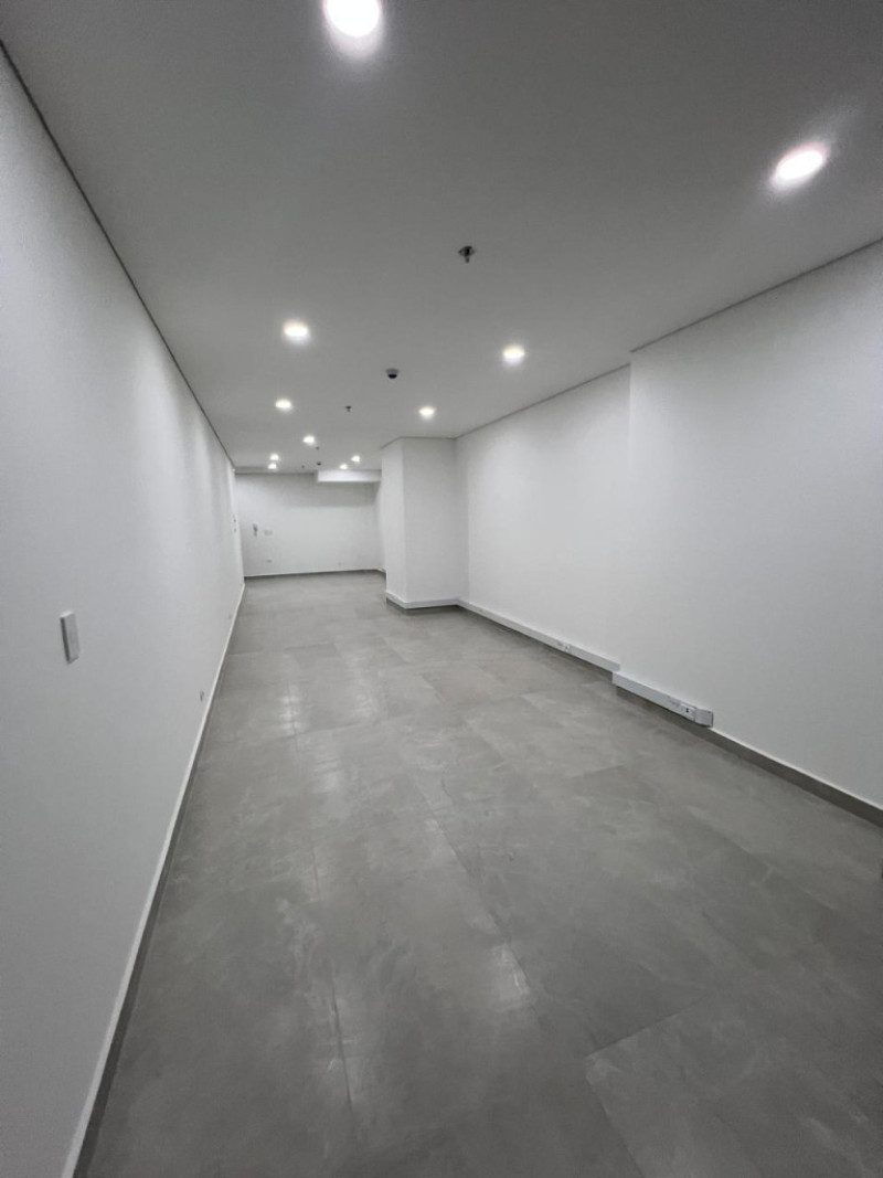 Oficina en arriendo en Puente Largo, Bogotá, 50 m² · foto 2 de 13