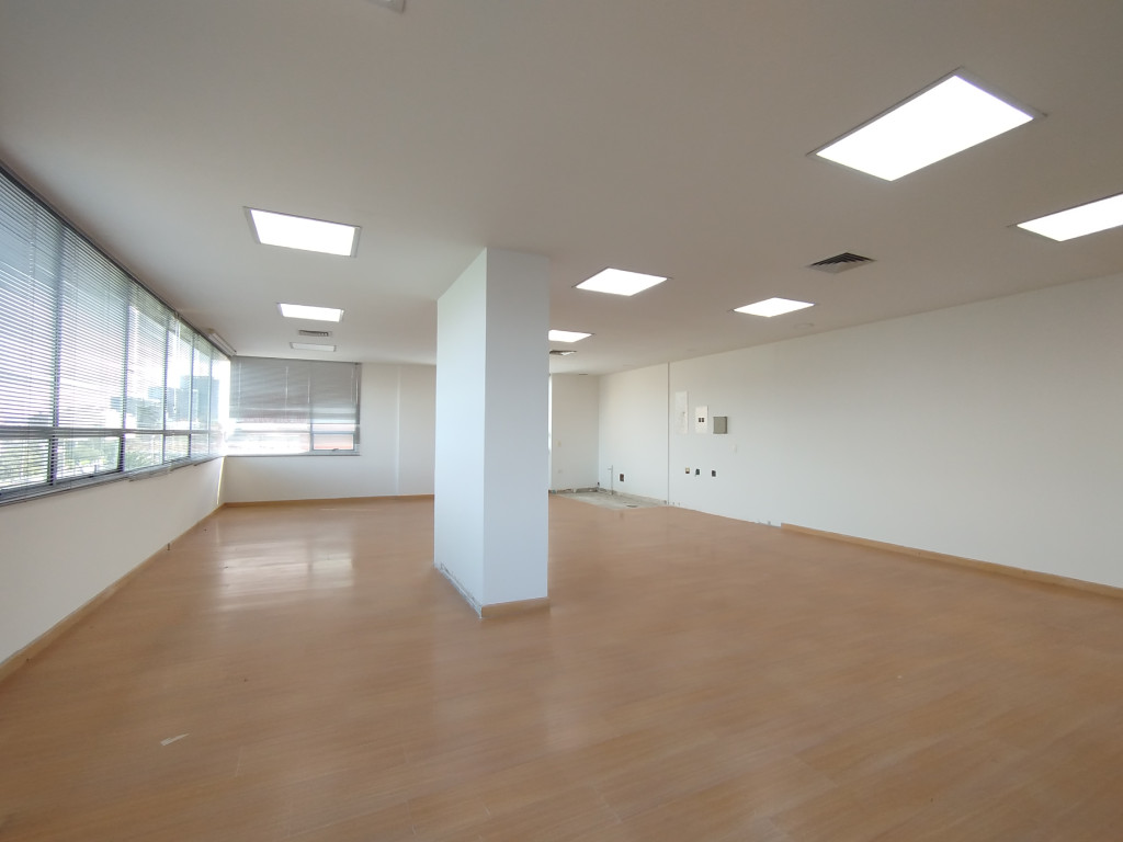 Oficina en arriendo en Santa Bibiana, Bogotá, 290 m² · foto 7 de 10