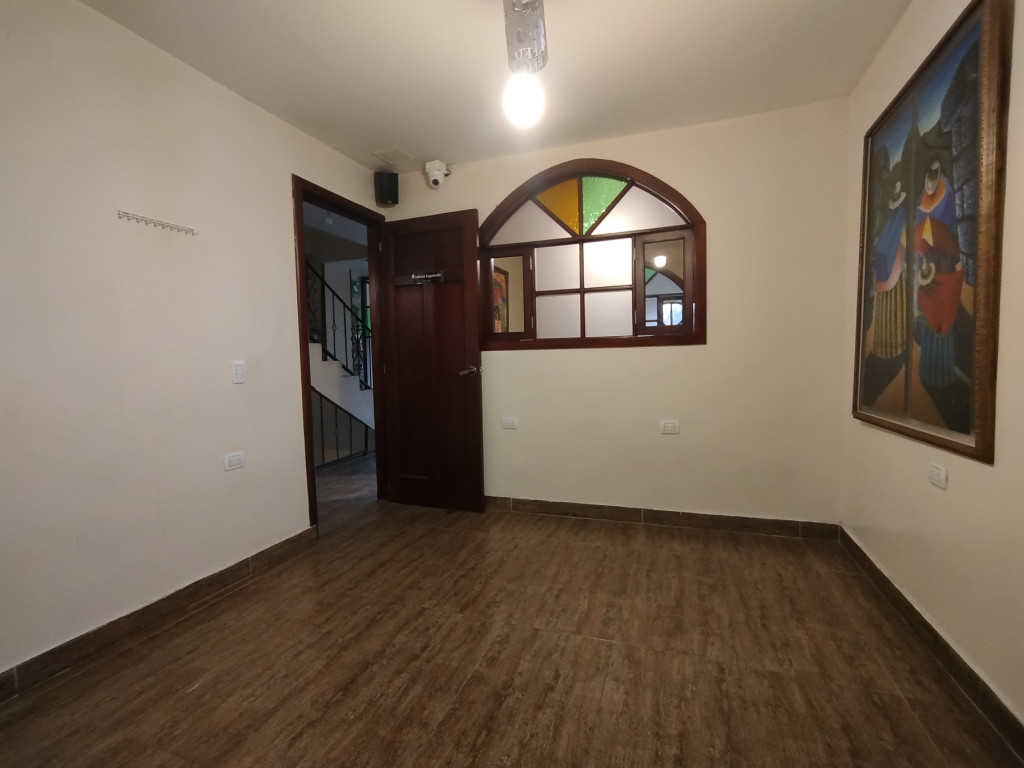 Local en arriendo en El Lago, Bogotá, 210 m² · foto 13 de 17