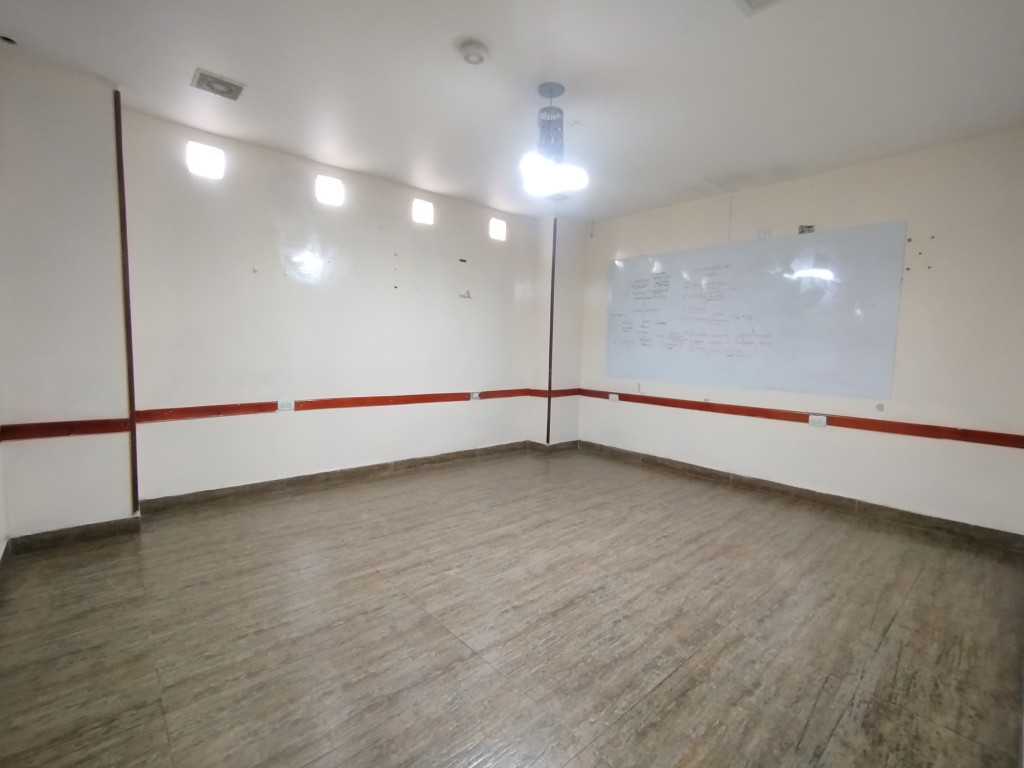 Local en arriendo en El Lago, Bogotá, 210 m² · foto 14 de 17