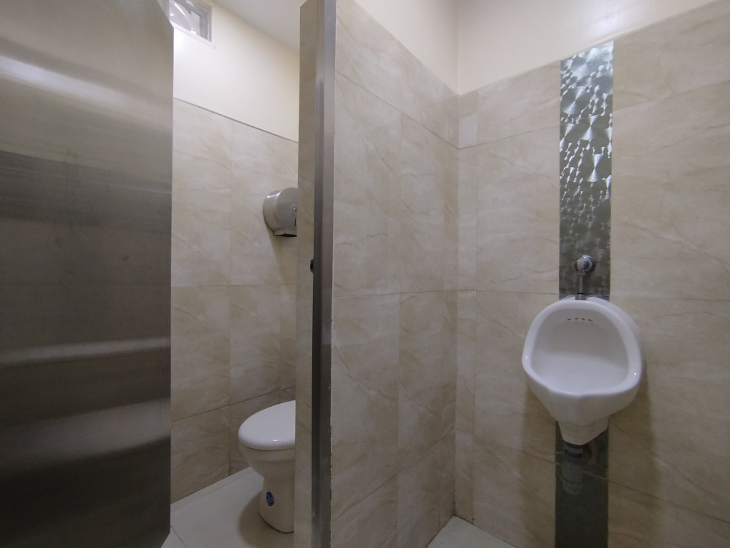 Local en arriendo en El Lago, Bogotá, 210 m² · foto 16 de 17