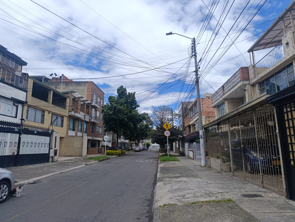 Casa en venta en El Encanto, Bogotá · foto 2 de 19