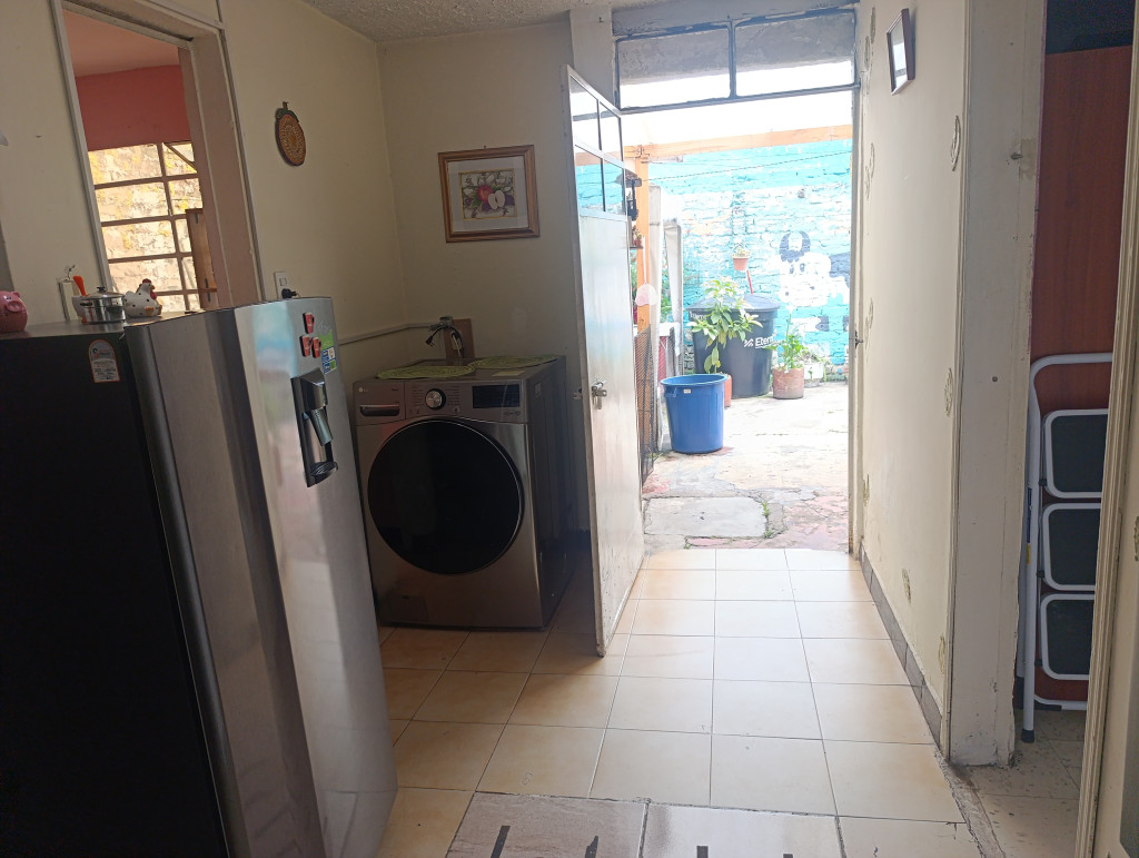Casa en venta en El Encanto, Bogotá · foto 9 de 19