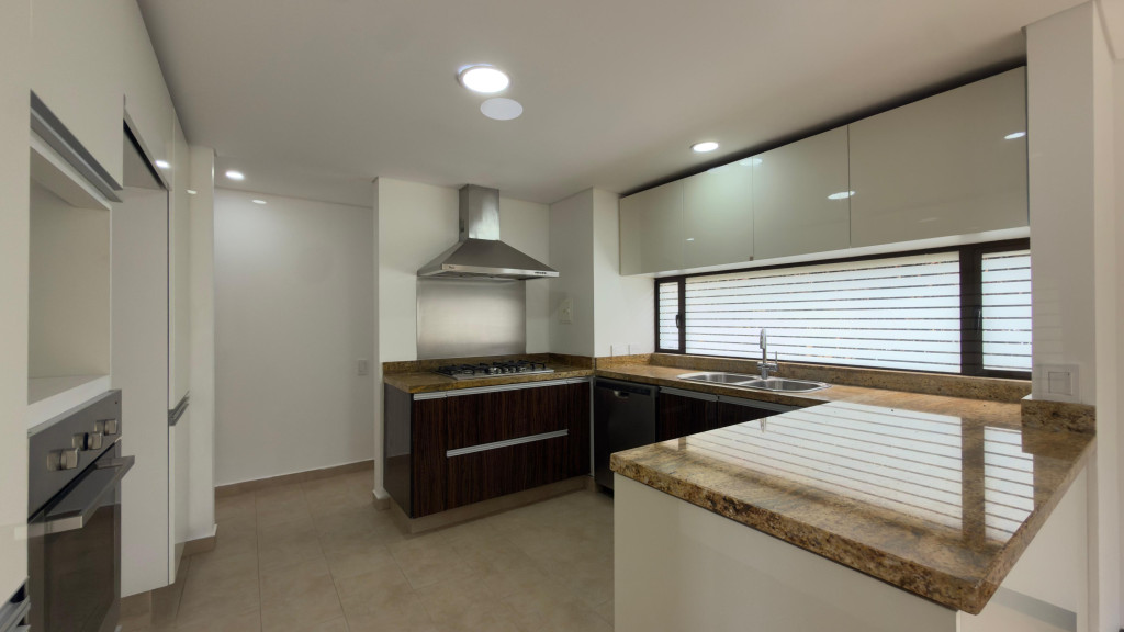 Apartamento en venta en Conjunto Torremolinos, Bogotá · foto 5 de 24