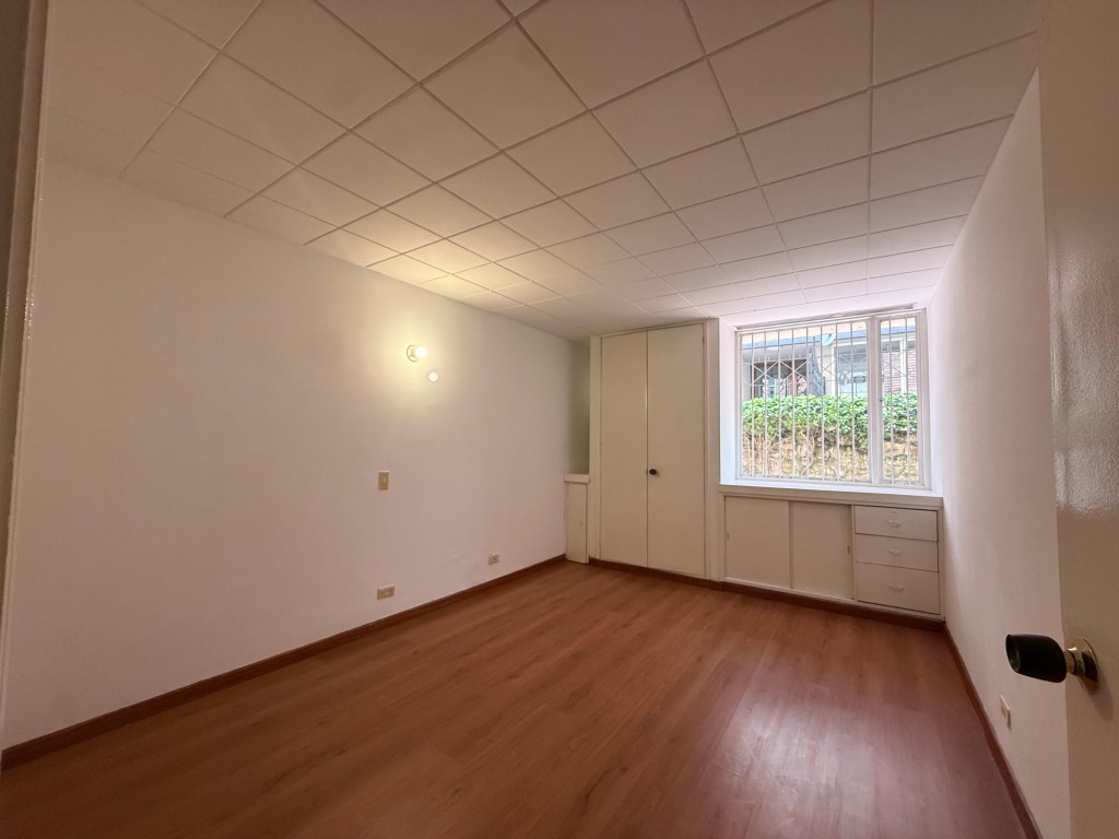 Apartamento de 3 alcobas en venta en Chico Norte Iii, Bogotá, 230 m² · foto 10 de 22