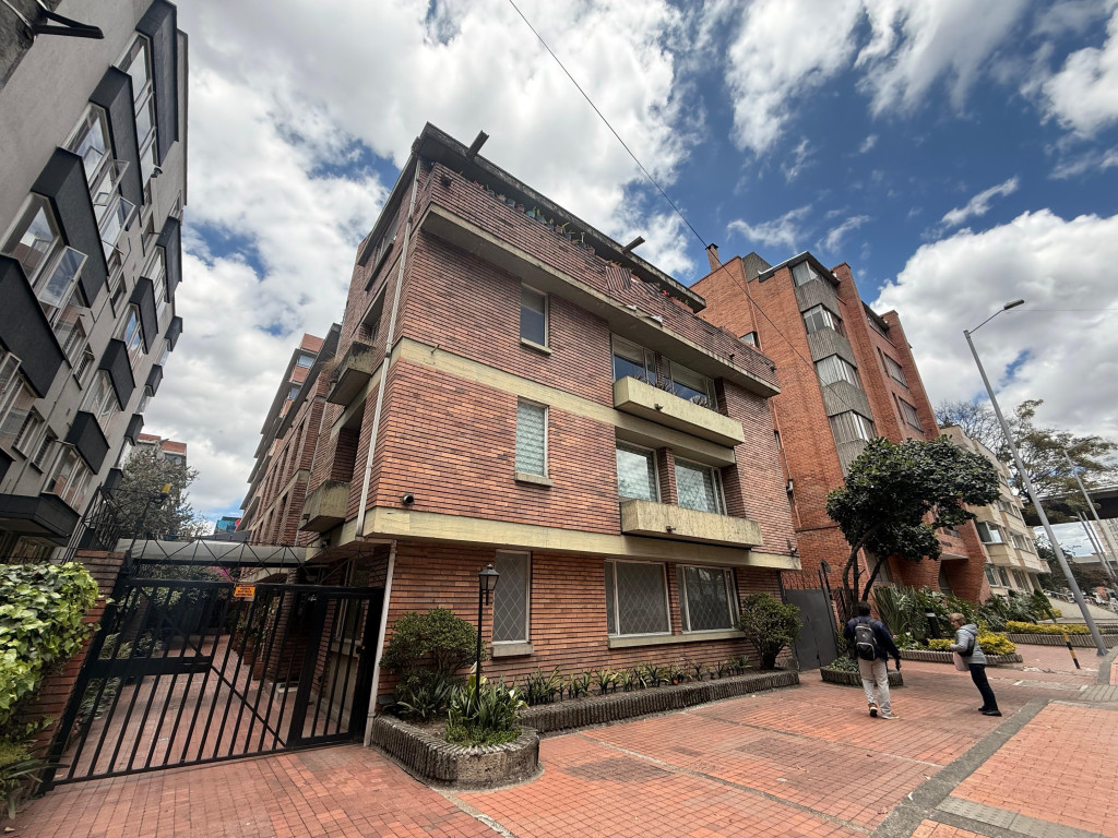 Apartamento de 3 alcobas en venta en Chico Norte Iii, Bogotá, 230 m² · foto 22 de 22