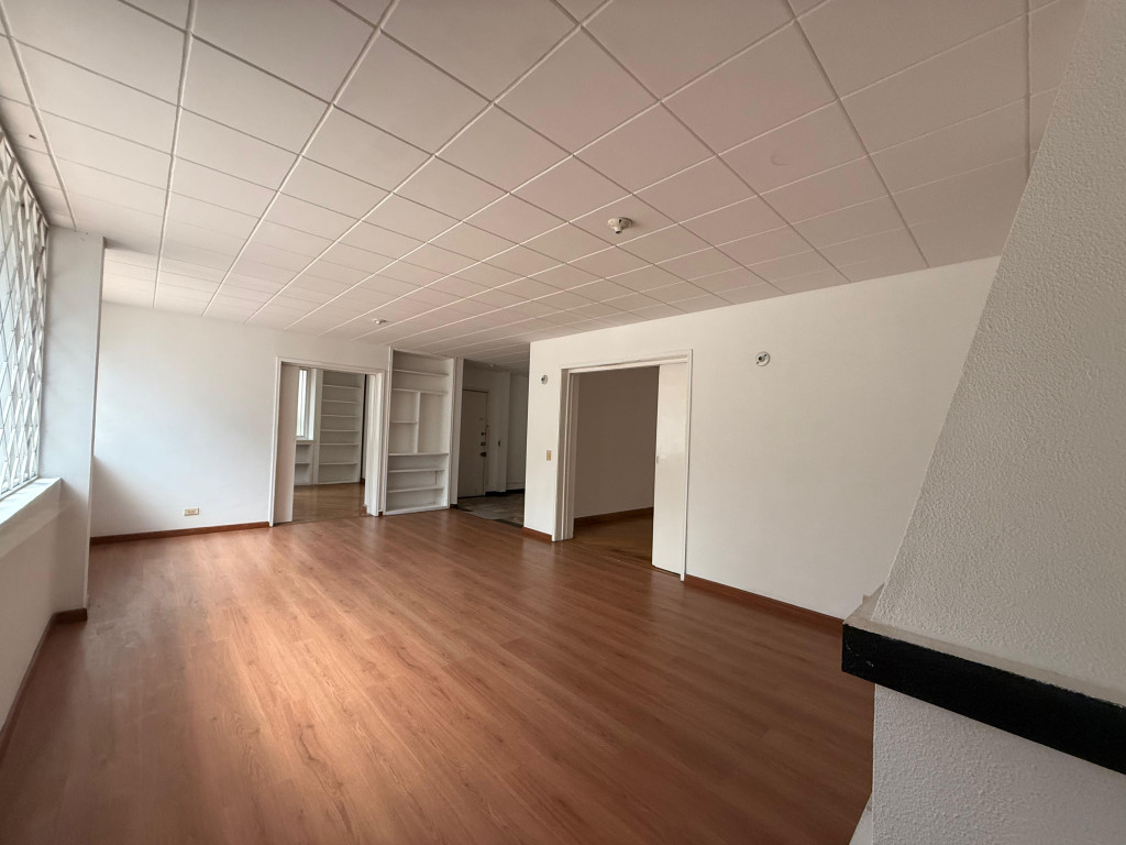 Apartamento de 3 alcobas en venta en Chico Norte Iii, Bogotá, 230 m² · foto 2 de 22