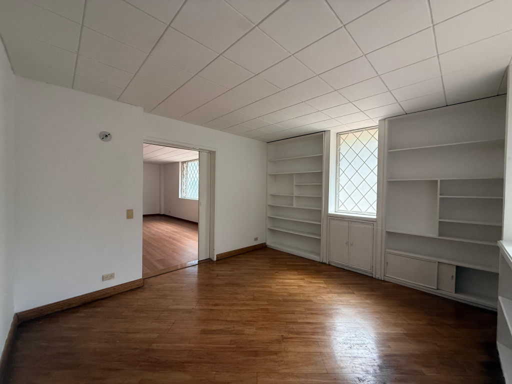 Apartamento de 3 alcobas en venta en Chico Norte Iii, Bogotá, 230 m² · foto 6 de 22