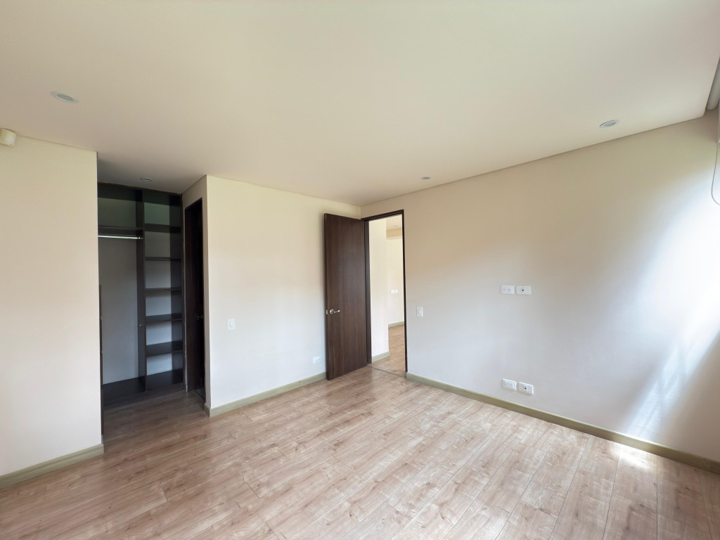 Apartamento en venta en Pasadena, Bogotá · foto 10 de 23