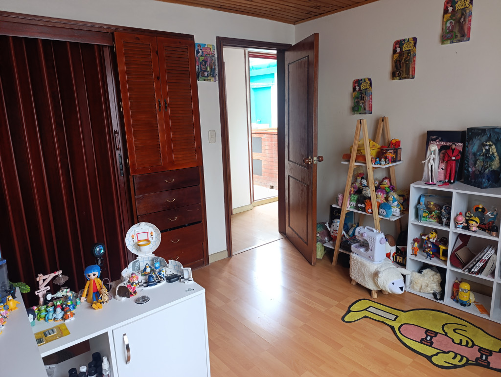 Casa de 4 alcobas en venta en La Soledad, Bogotá, 191 m² · foto 16 de 19