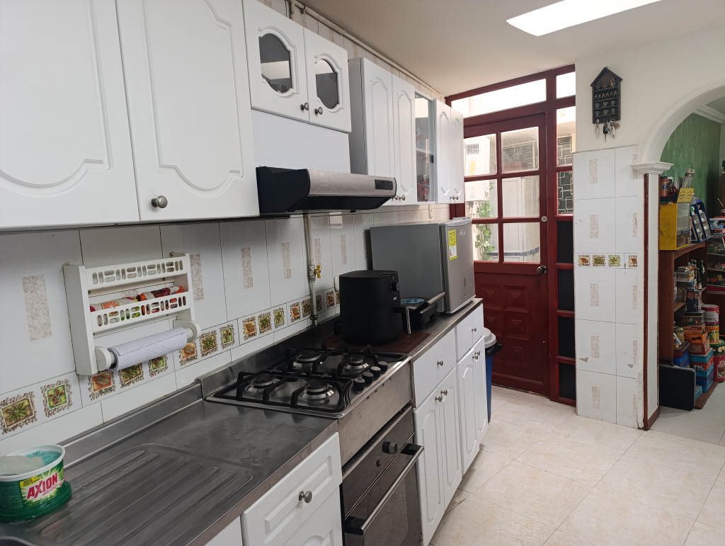Casa de 4 alcobas en venta en La Soledad, Bogotá, 191 m² · foto 4 de 19